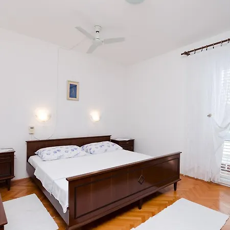 Apartment Neda *