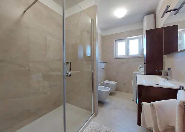 Neda Apartamento Punat