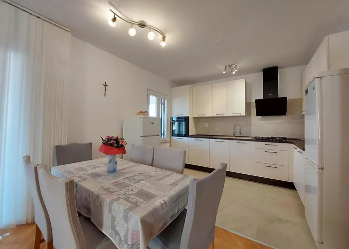 Neda Apartamento Punat
