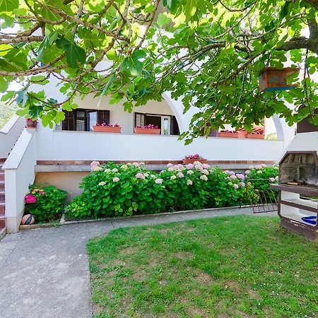 Apartman Neda *